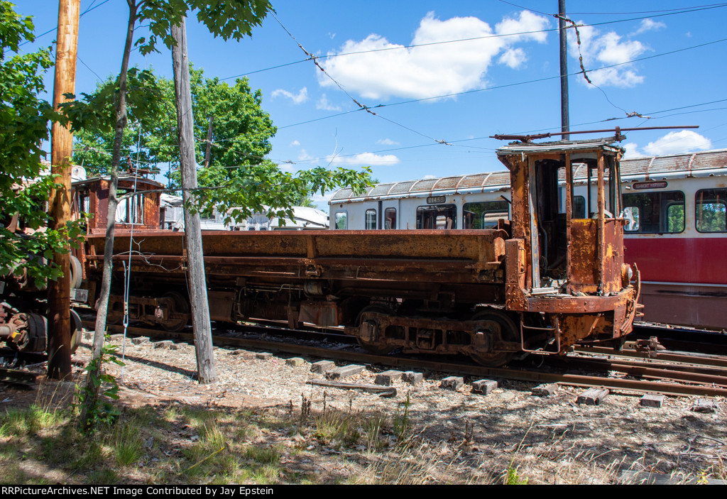 Side-Dump Work Car